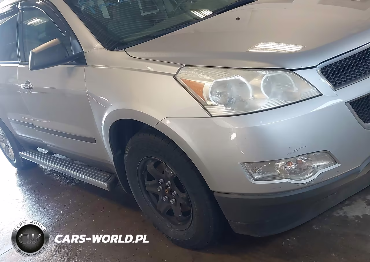 2011 Chevrolet Traverse Ls VIN:1GNKRFED3BJ273547 - 6