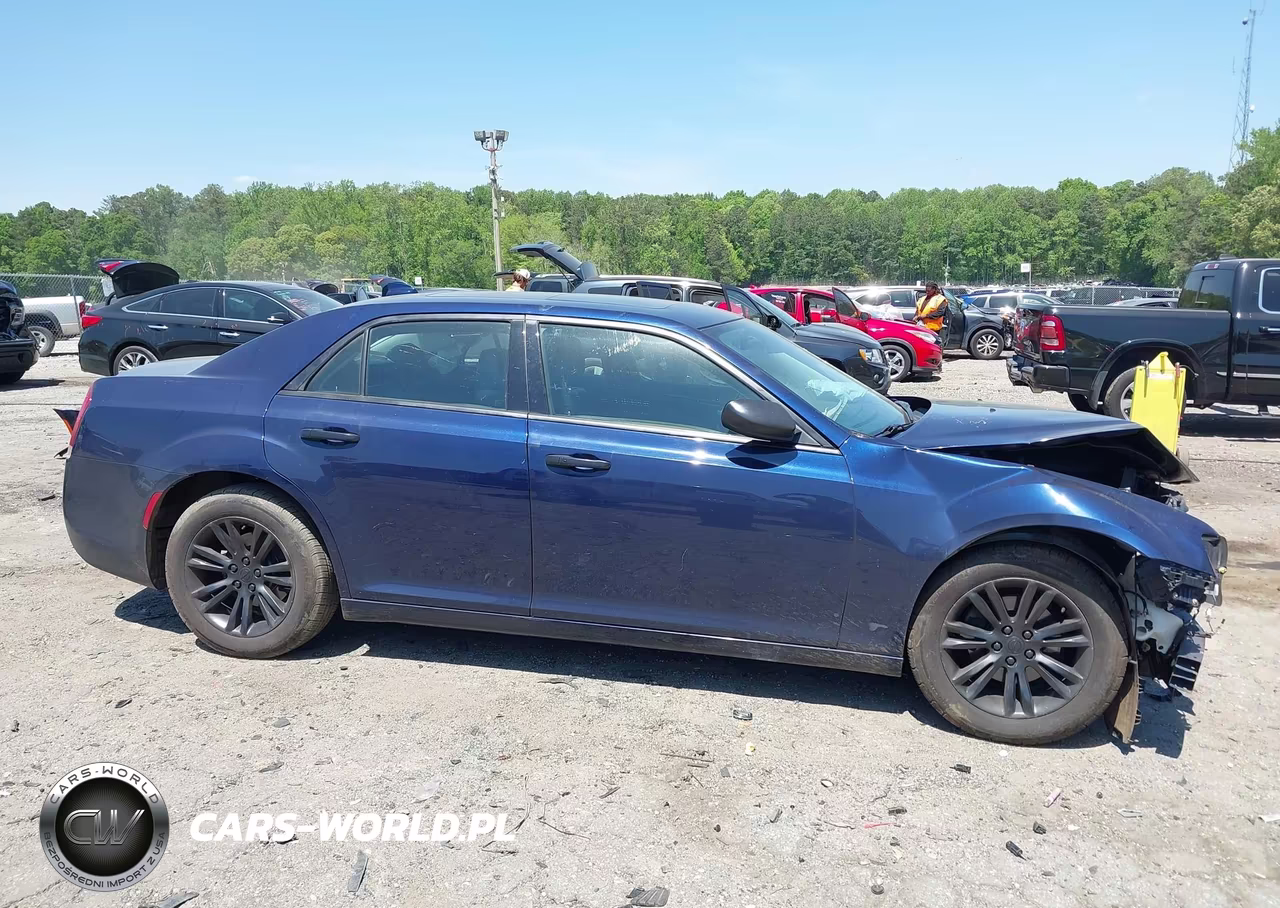 2016 Chrysler 300C VIN:2C3CCAEGXGH343344 - 14