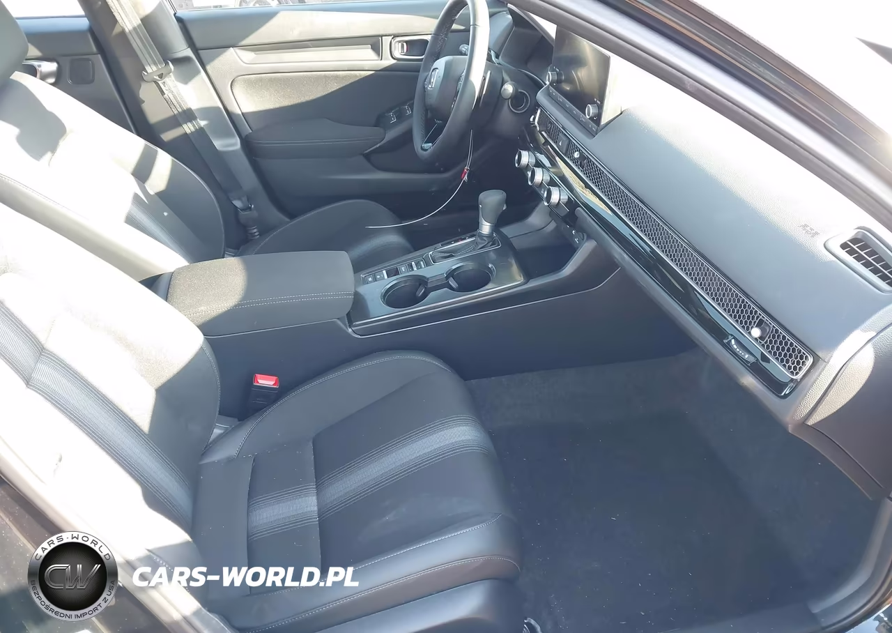 2026 Honda Civic Sport VIN:19XFL2H84TE011313 - 5