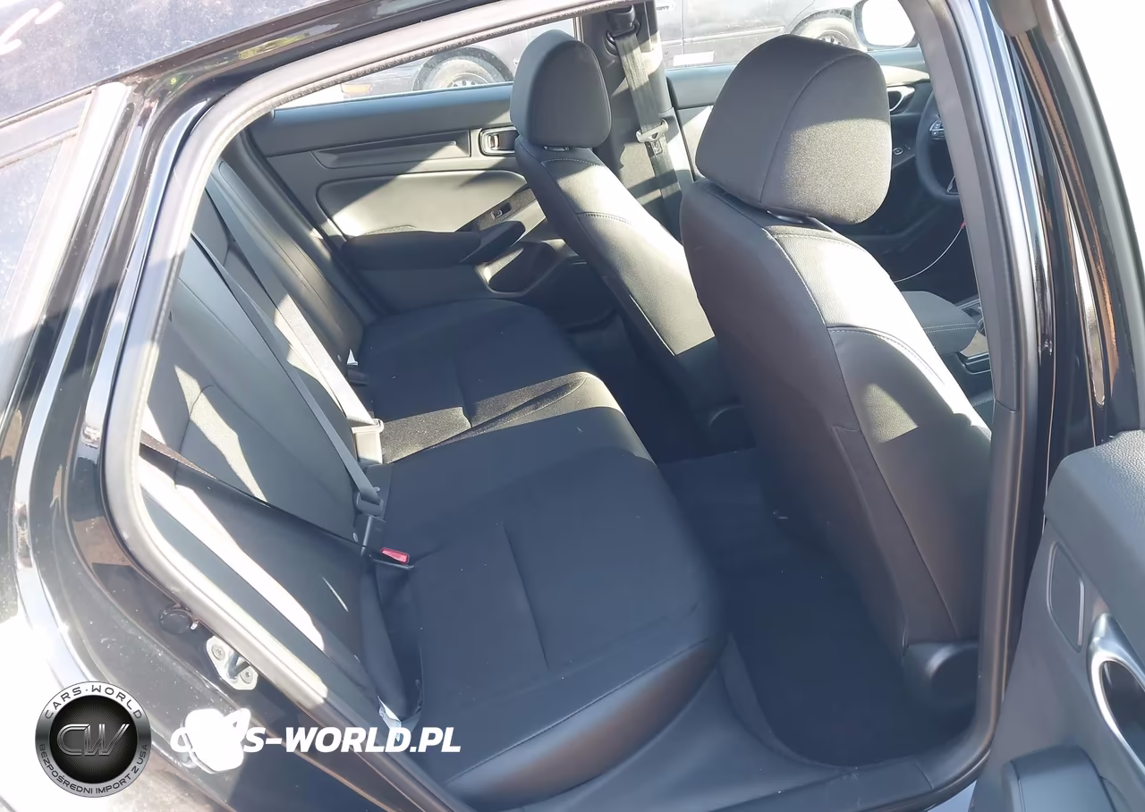 2026 Honda Civic Sport VIN:19XFL2H84TE011313 - 8