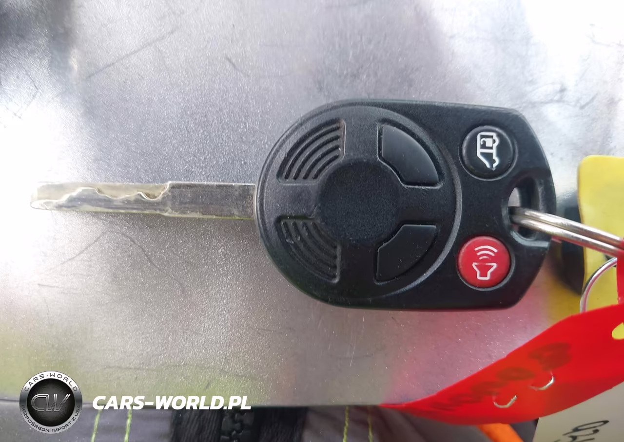 2019 Ford Transit-150 VIN:1FTYE2CM0KKB61776 - 11
