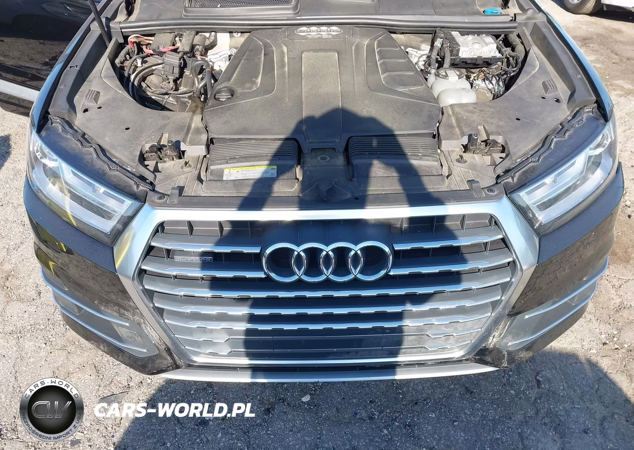 2017 Audi Q7 2.0T Premium VIN:WA1AHAF7XHD048062 - 10