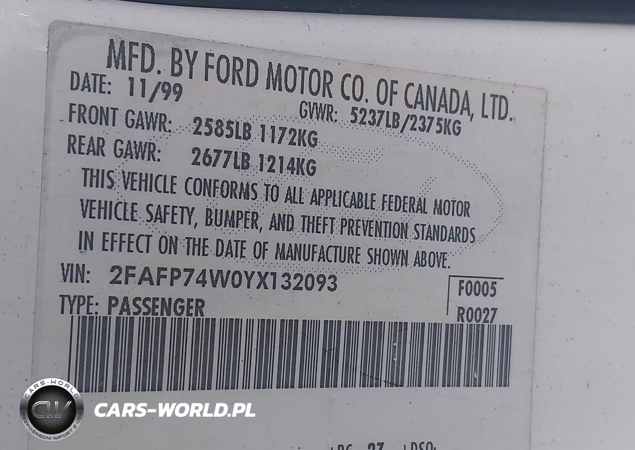2000 Ford Crown Victoria Lx VIN:2FAFP74W0YX132093 - 9