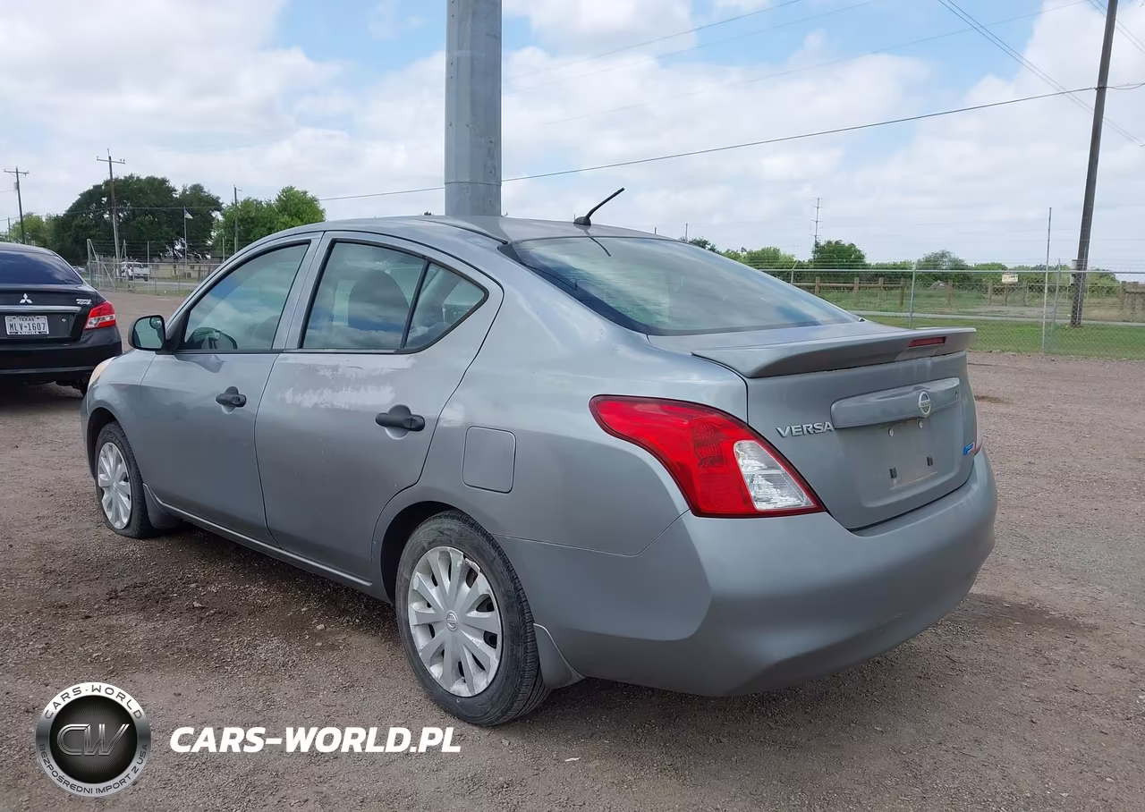 2013 Nissan Versa 1.6 S+ VIN:3N1CN7AP5DL862726 - 3