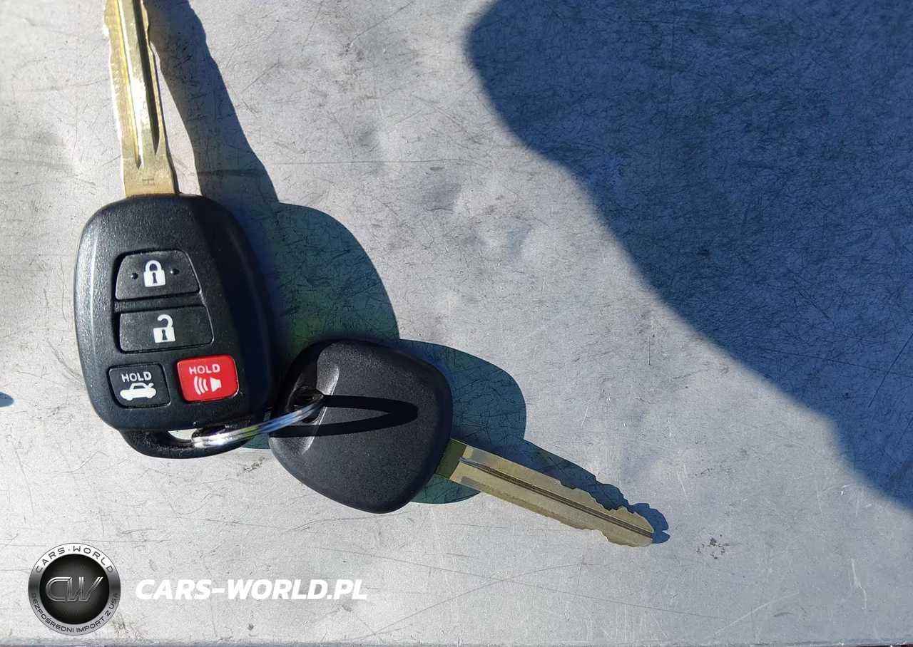 2012 Toyota Camry Le VIN:4T1BF1FK4CU078456 - 11