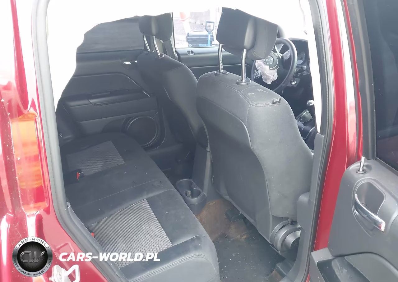 2014 Jeep Compass Sport VIN:1C4NJCBA7ED504958 - 8
