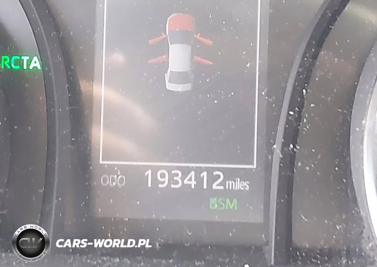2018 Toyota Camry Le VIN:JTNB11HK5J3006230 - 15
