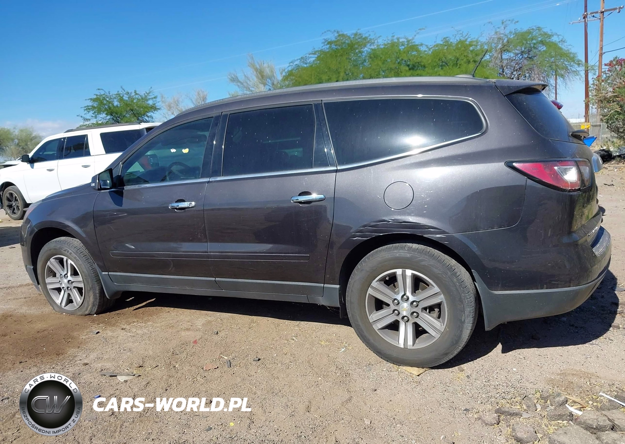 2017 Chevrolet Traverse 2Lt VIN:1GNKRHKD9HJ327975 - 13