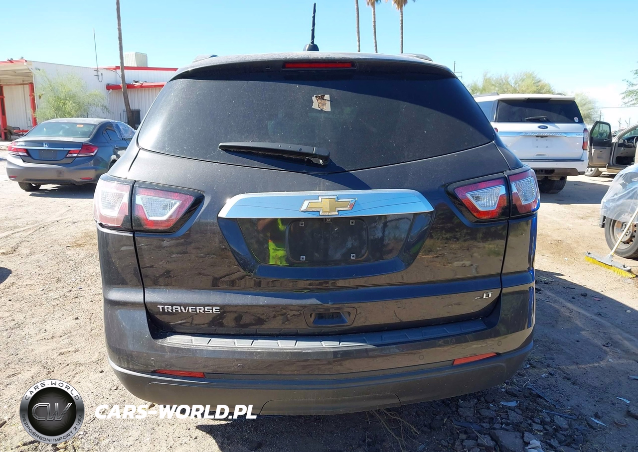 2017 Chevrolet Traverse 2Lt VIN:1GNKRHKD9HJ327975 - 15