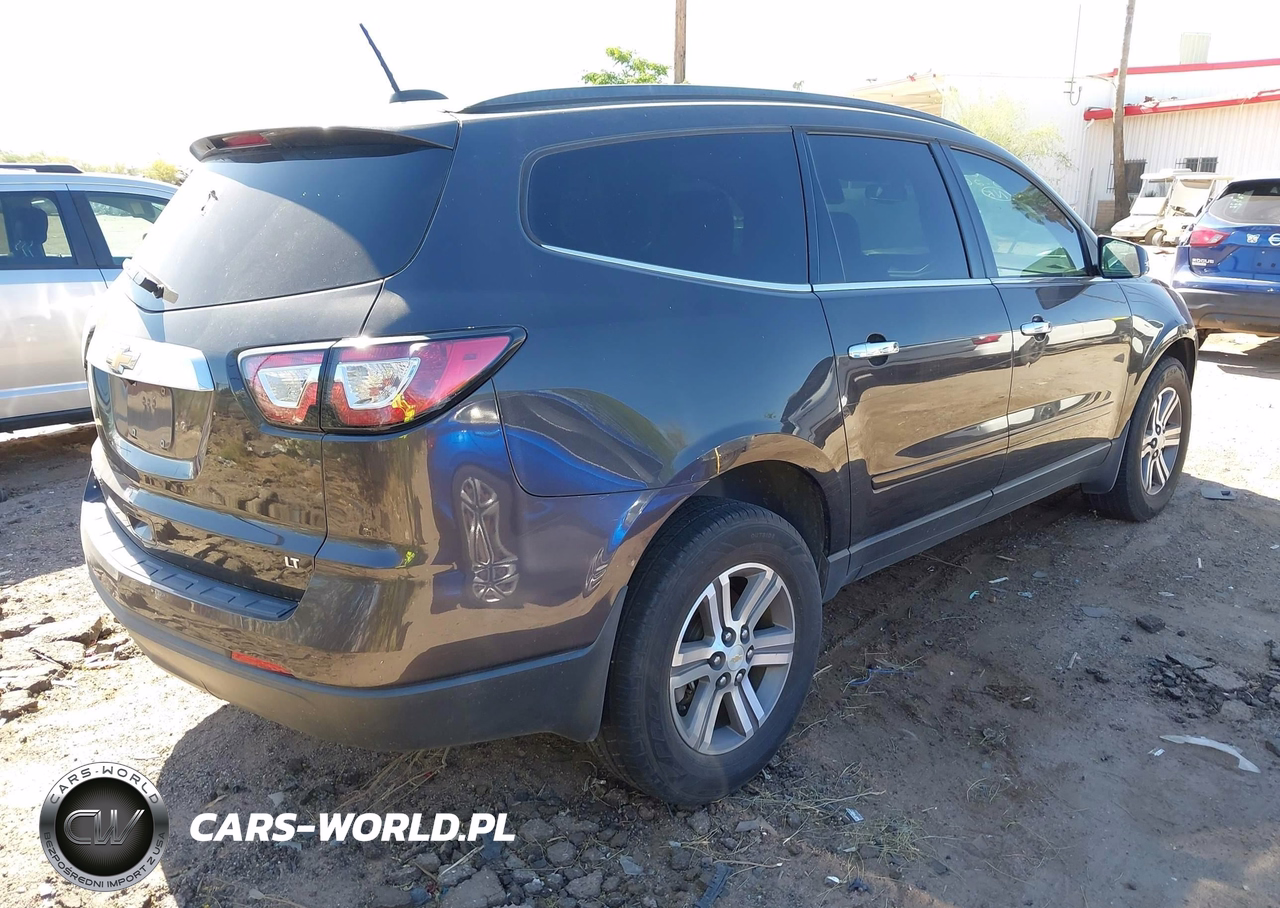 2017 Chevrolet Traverse 2Lt VIN:1GNKRHKD9HJ327975 - 4