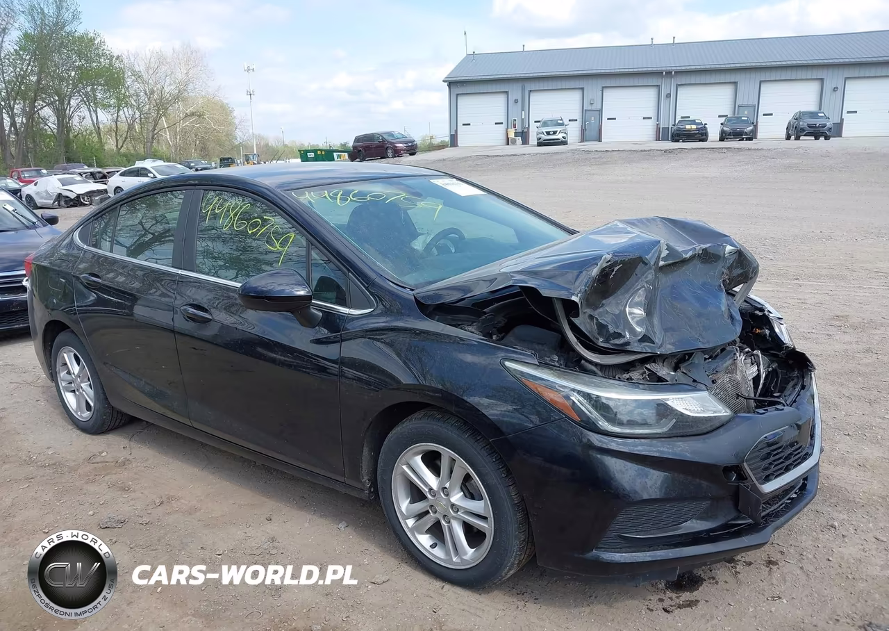 2017 Chevrolet Cruze Lt Auto – zdjęcie 1 z 16