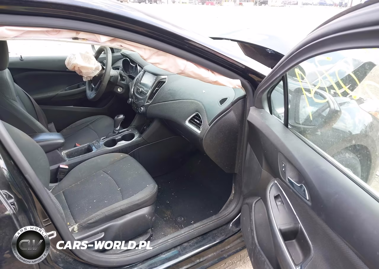 2017 Chevrolet Cruze Lt Auto VIN:1G1BE5SM5H7162029 - 5