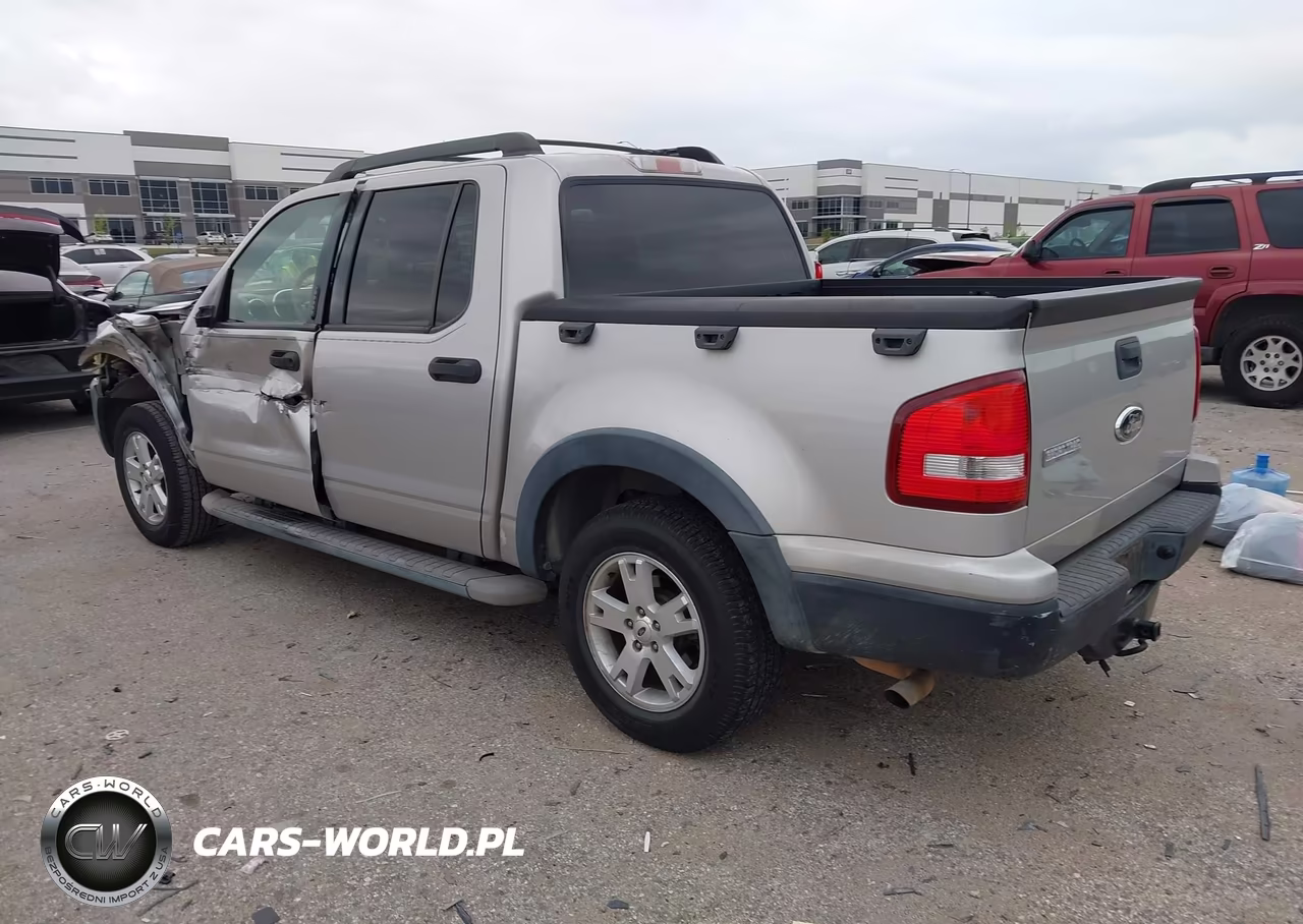 2007 Ford Explorer Sport Trac Xlt VIN:1FMEU31KX7UA00601 - 3