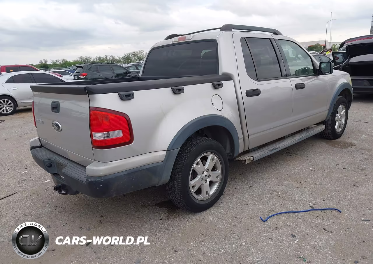 2007 Ford Explorer Sport Trac Xlt VIN:1FMEU31KX7UA00601 - 4