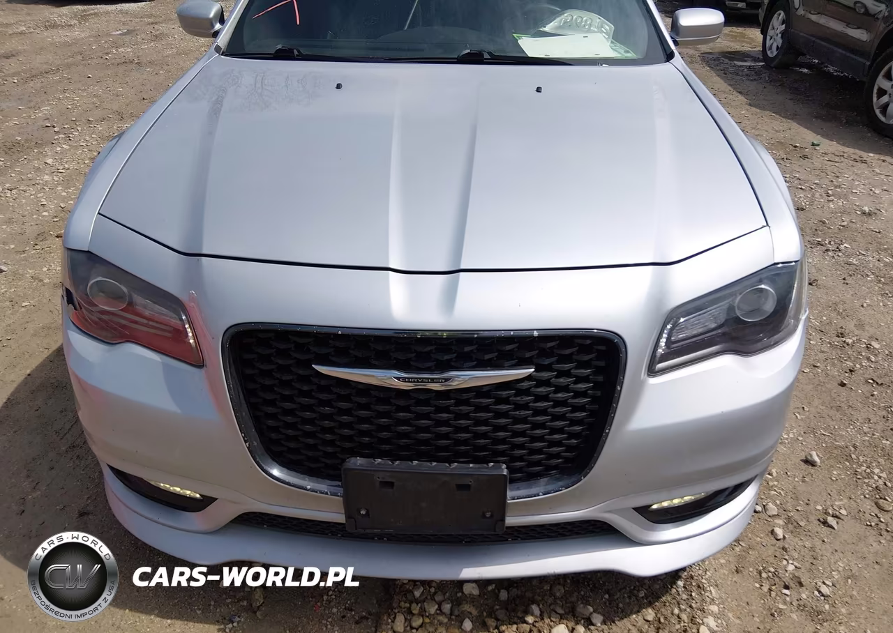 2020 Chrysler 300 300S VIN:2C3CCABT5LH180792 - 13