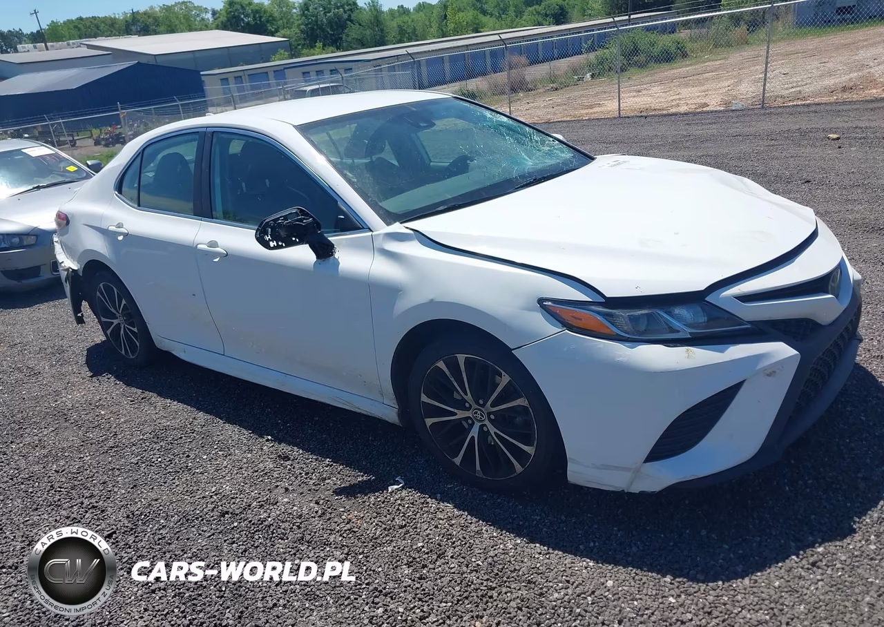 2020 Toyota Camry Se
