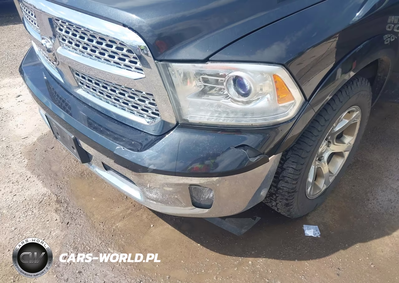 2016 Ram 1500 Laramie VIN:1C6RR7NT0GS392315 - 6