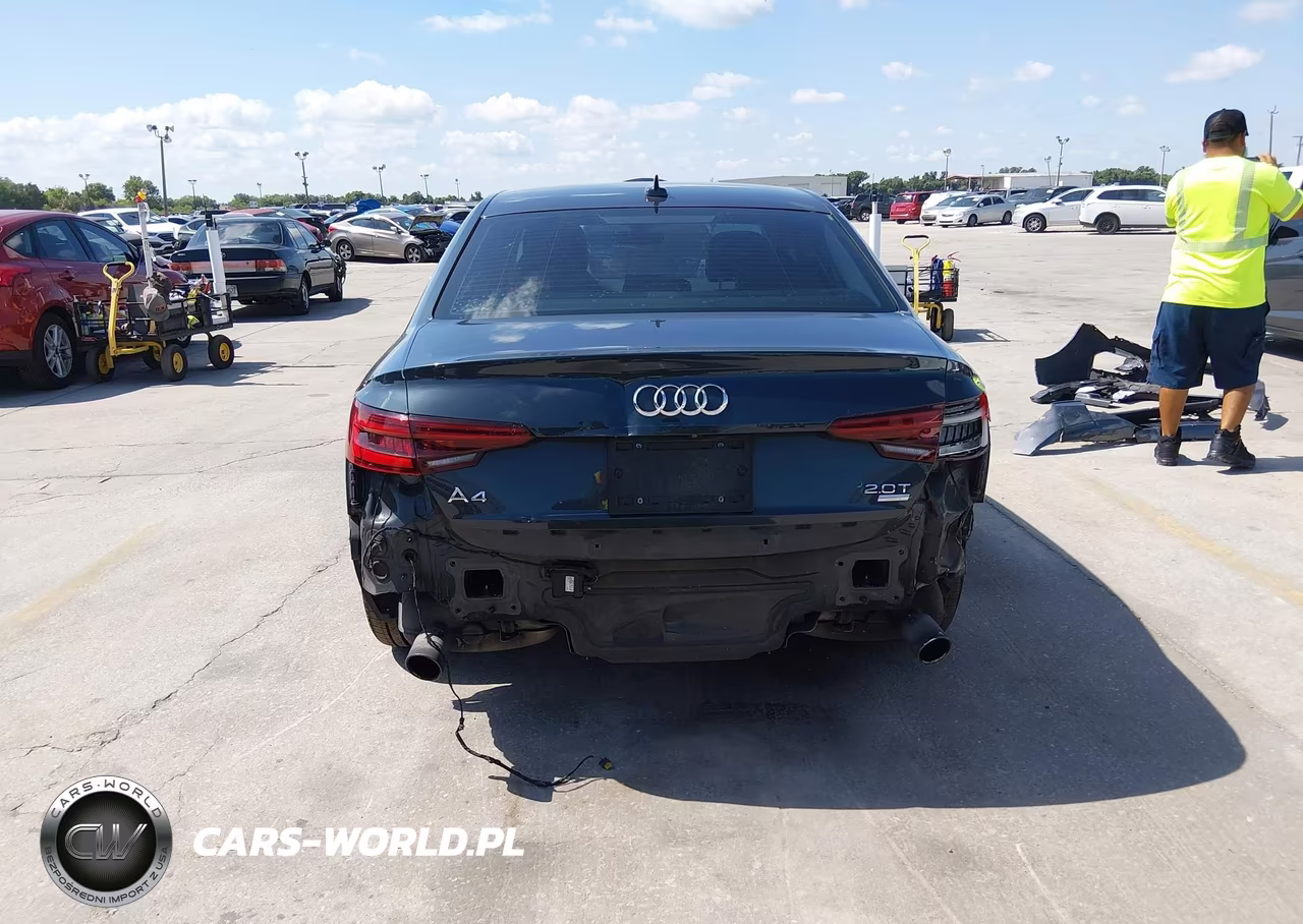 2018 Audi A4 2.0T Tech Ultra Premium-2.0T Ultra Premium VIN:WAUKMAF41JA032834 - 17