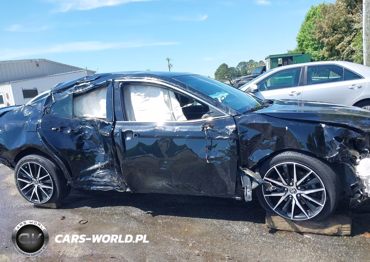 2018 Toyota Camry Se VIN:4T1B11HK0JU605658 - 14