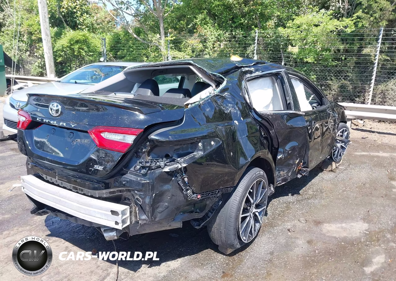 2018 Toyota Camry Se VIN:4T1B11HK0JU605658 - 6