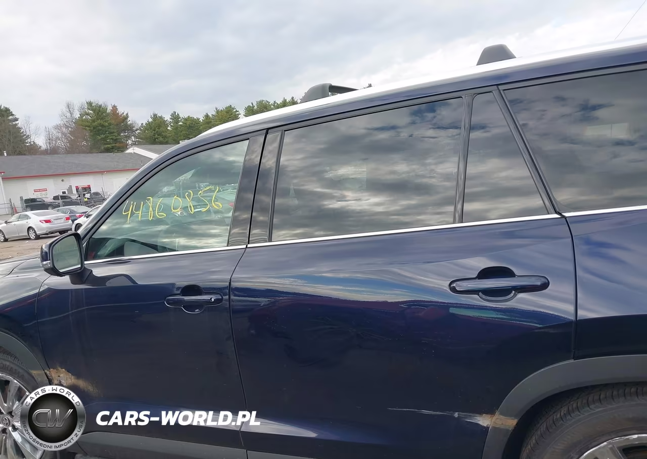 2025 Toyota Grand Highlander Platinum VIN:5TDAAAB59SS098476 - 15