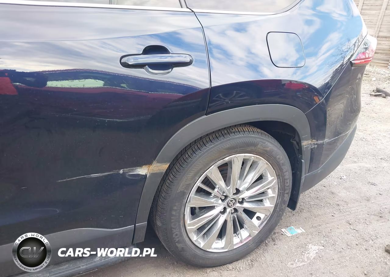2025 Toyota Grand Highlander Platinum VIN:5TDAAAB59SS098476 - 18