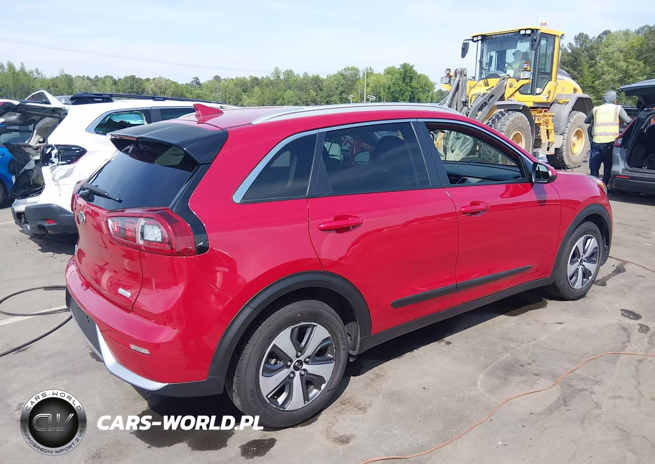 2018 Kia Niro Lx VIN:KNDCB3LC1J5117413 - 4