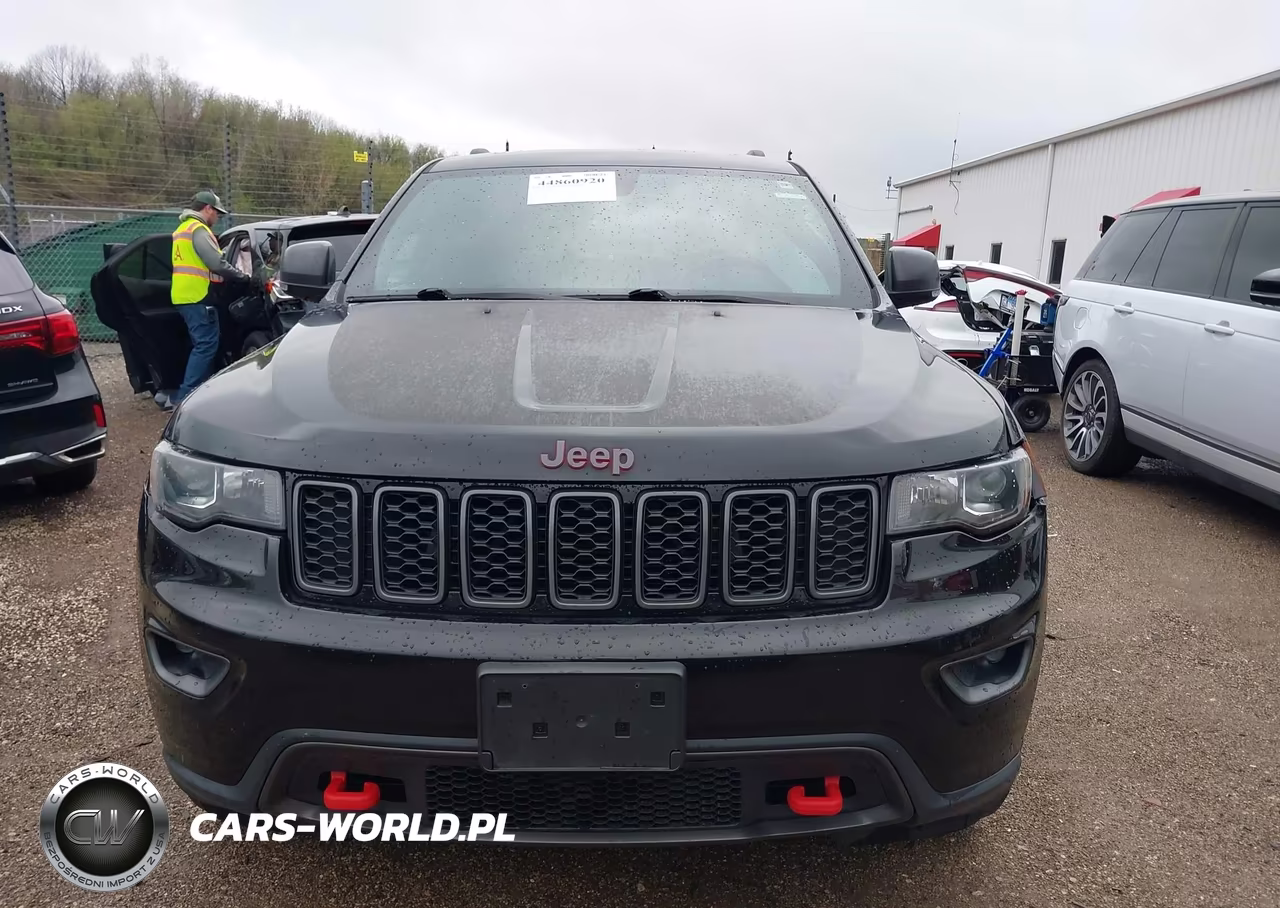 2020 Jeep Grand Cherokee Trailhawk 4X4 VIN:1C4RJFLG5LC347438 - 12
