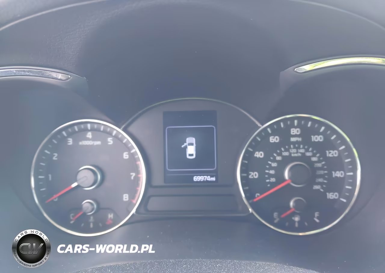 2018 Kia Forte S VIN:3KPFL4A72JE283823 - 7