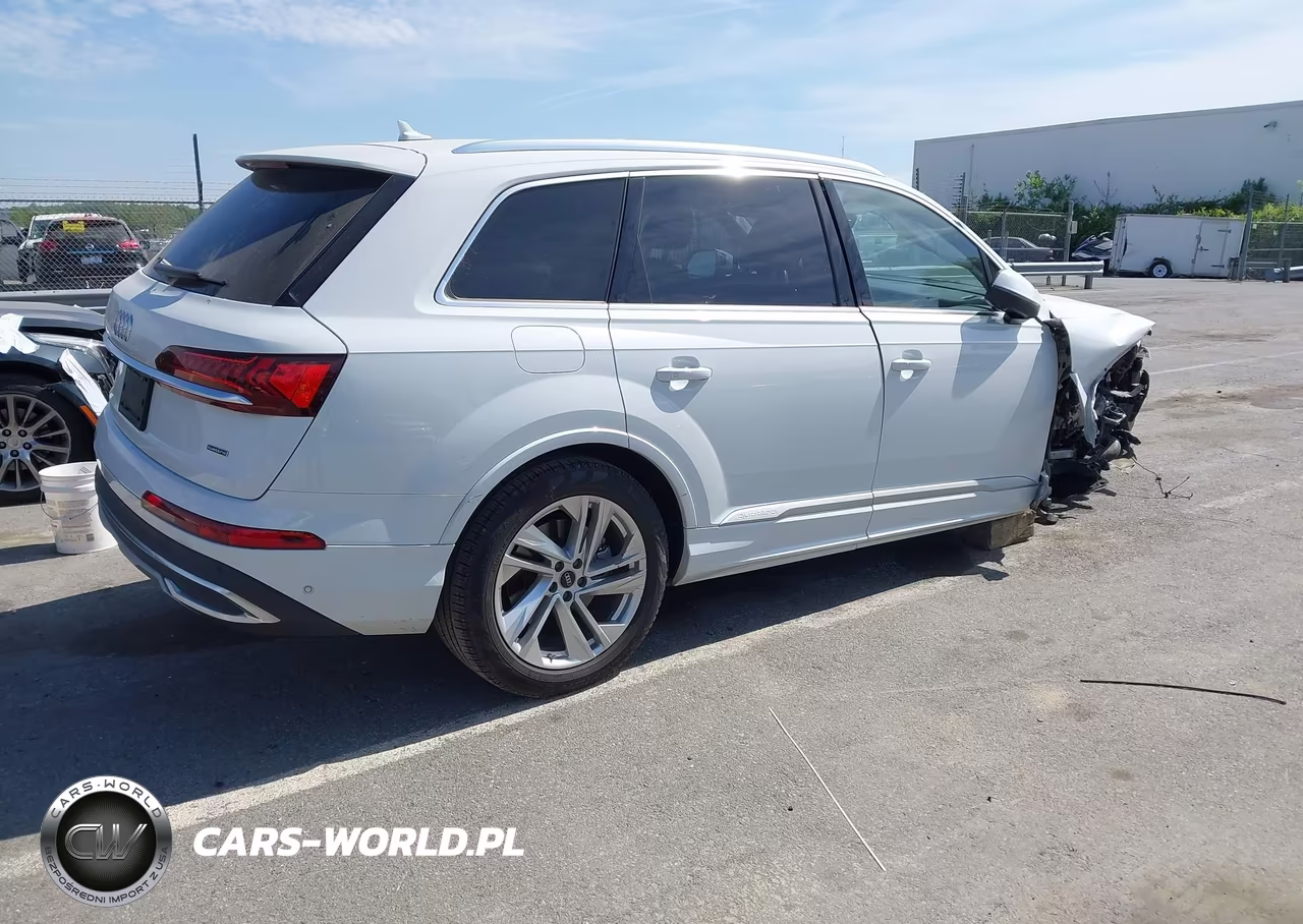 2023 Audi Q7 Premium Plus 45 Tfsi Quattro Tiptronic VIN:WA1LCBF72PD019425 - 4
