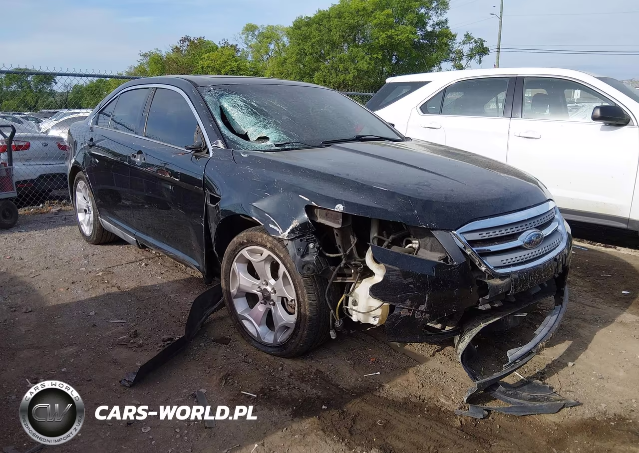 2010 Ford Taurus Sel