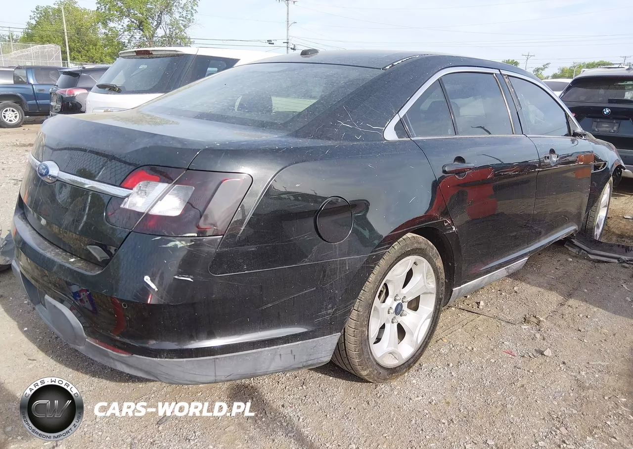 2010 Ford Taurus Sel VIN:1FAHP2EW9AG140585 - 4