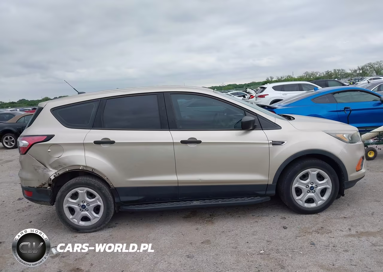2018 Ford Escape S VIN:1FMCU0F73JUA22036 - 13