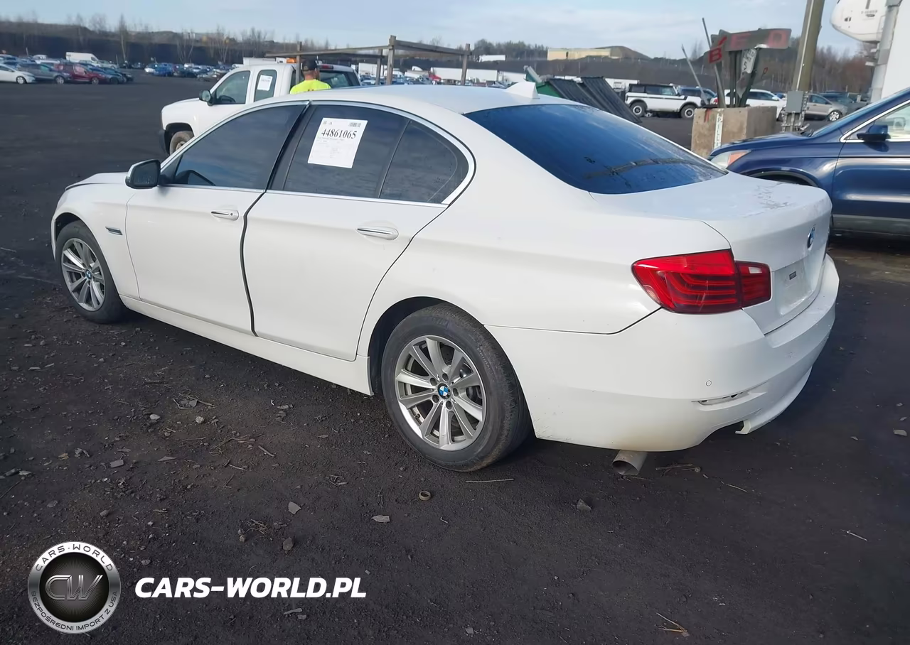 2016 BMW 528I xDrive VIN:WBA5A7C54GG144801 - 3