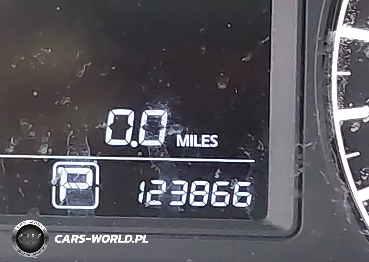 2014 Nissan Sentra S VIN:3N1AB7AP9EY261520 - 15