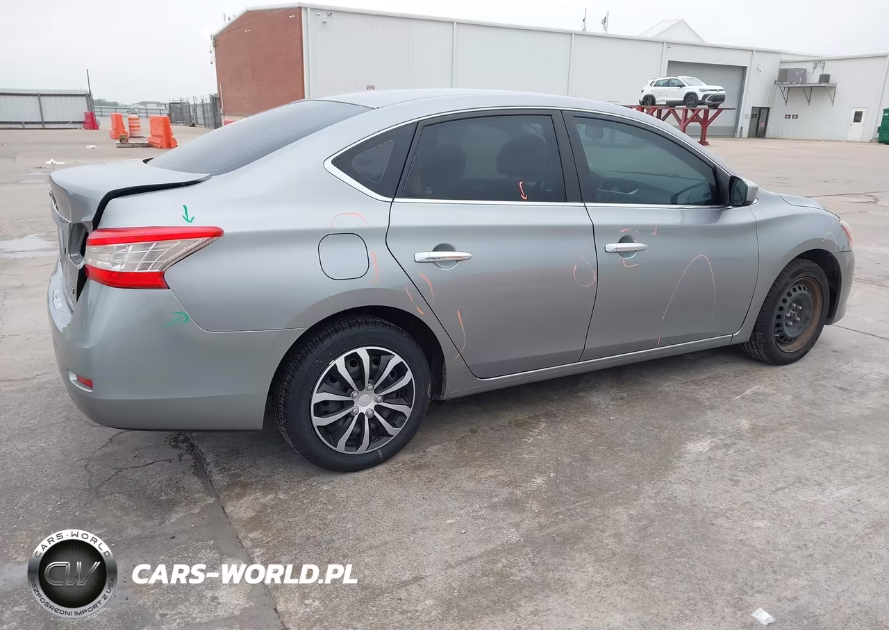 2014 Nissan Sentra S VIN:3N1AB7AP9EY261520 - 4
