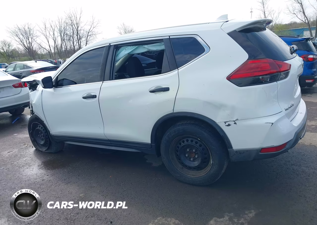 2017 Nissan Rogue S VIN:KNMAT2MT0HP546652 - 15
