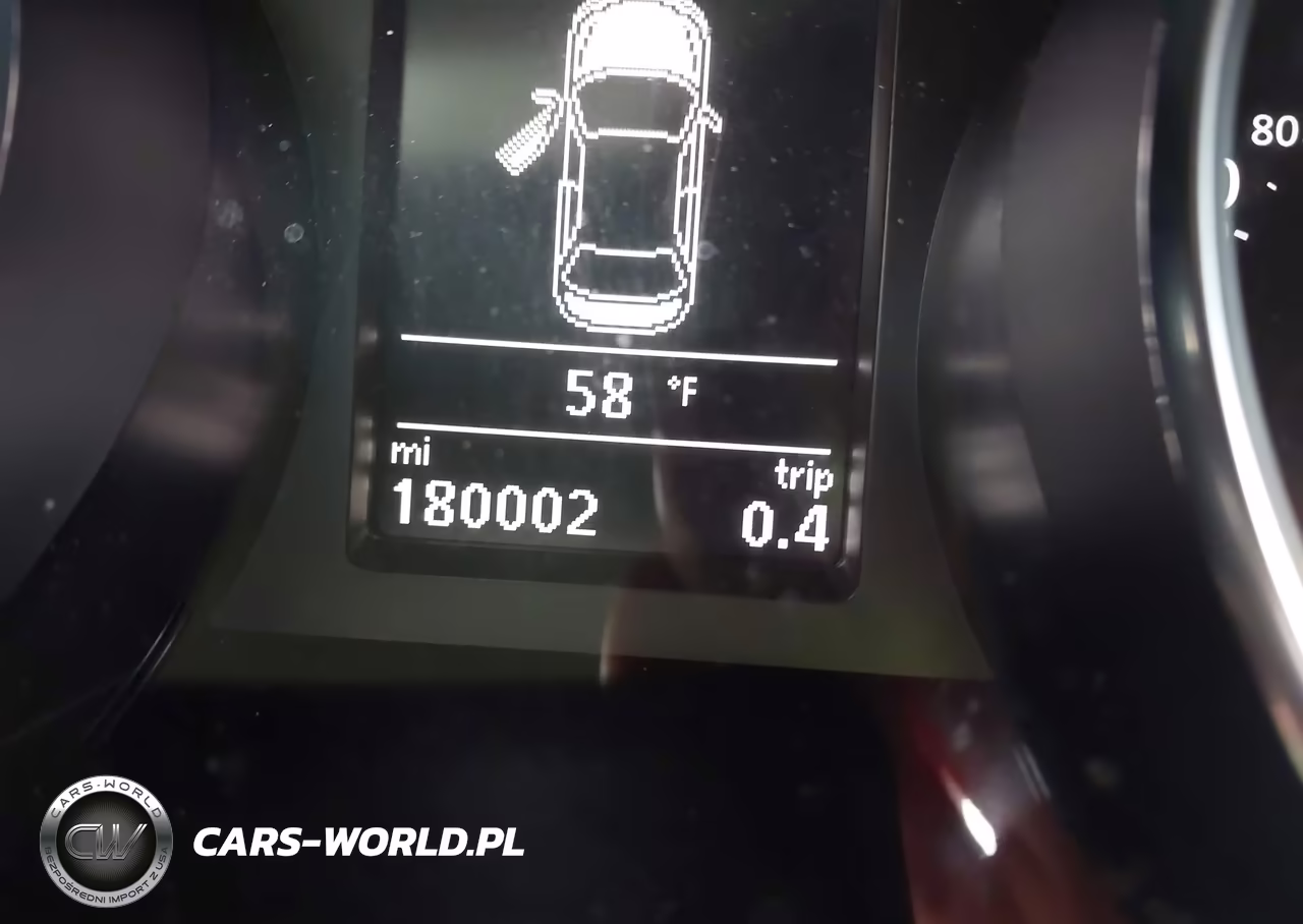 2018 Volkswagen Passat 2.0T R-Line-2.0T S VIN:1VWAA7A33JC051475 - 15