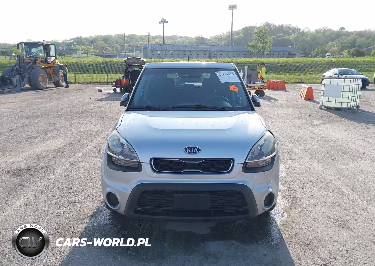 2012 Kia Soul + VIN:KNDJT2A67C7401356 - 17