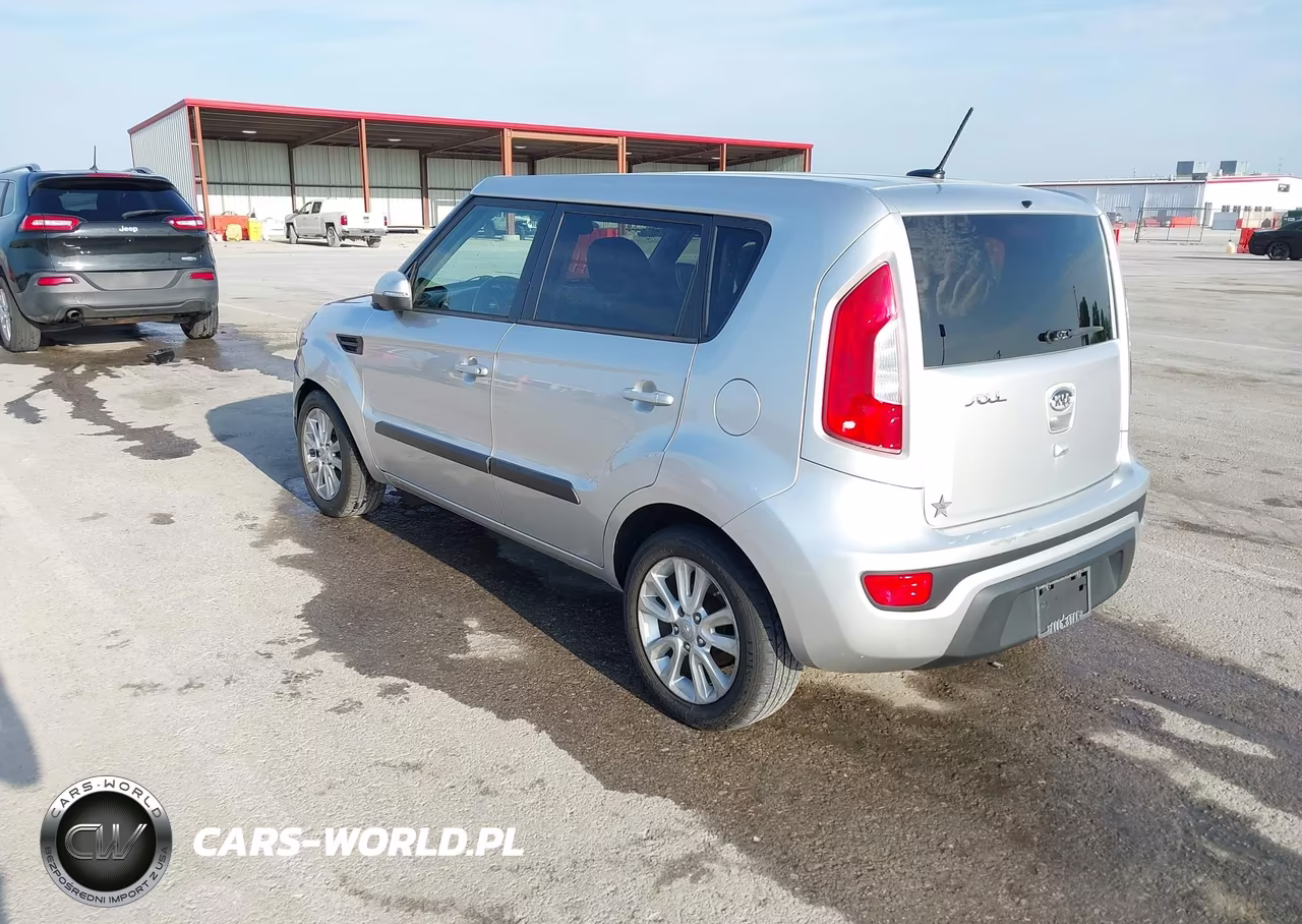 2012 Kia Soul + VIN:KNDJT2A67C7401356 - 3
