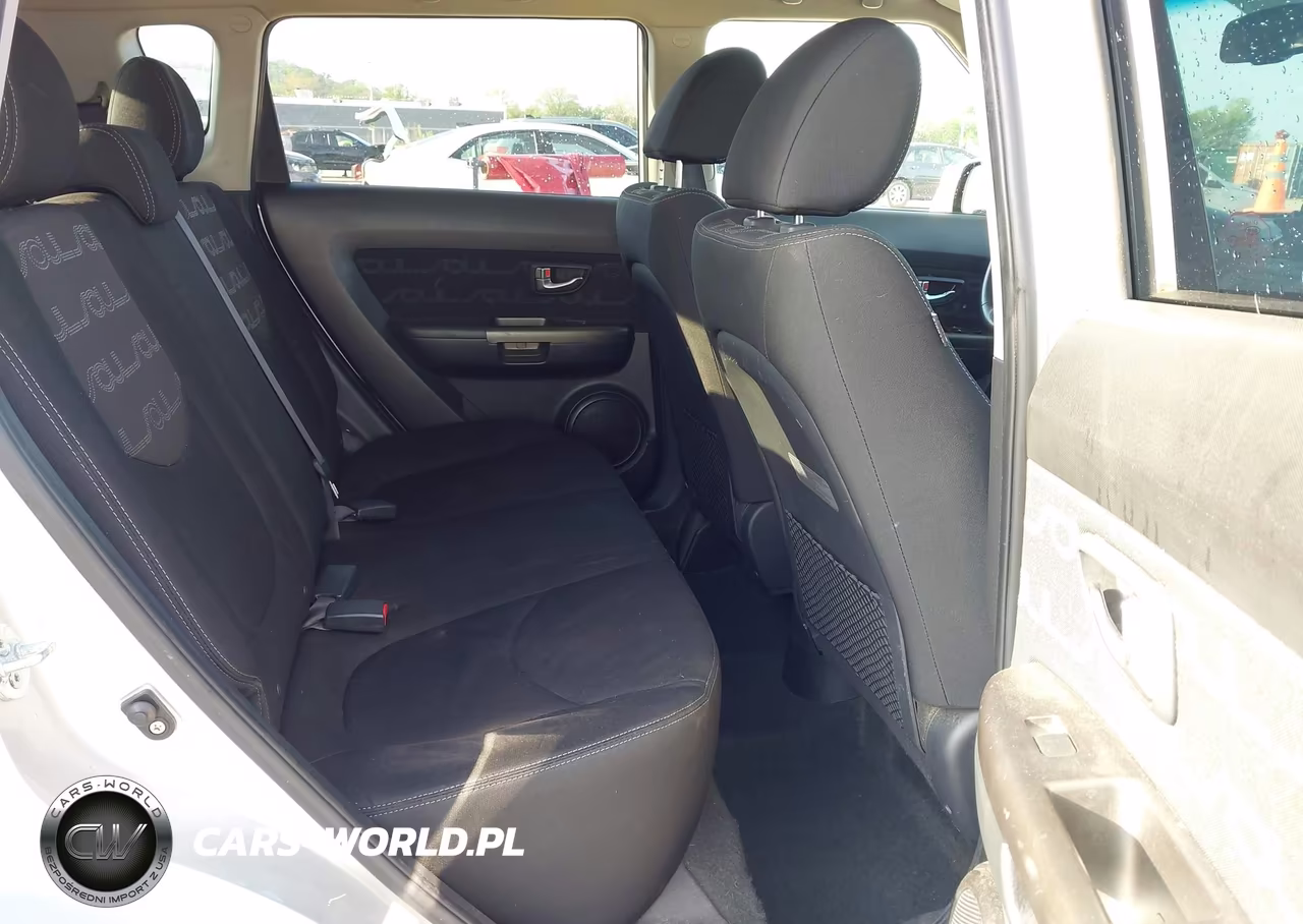 2012 Kia Soul + VIN:KNDJT2A67C7401356 - 8