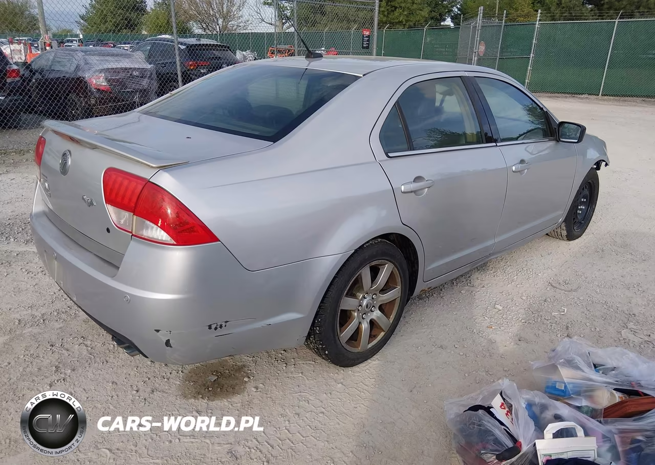 2010 Mercury Milan Premier VIN:3MEHM0JA3AR628407 - 4