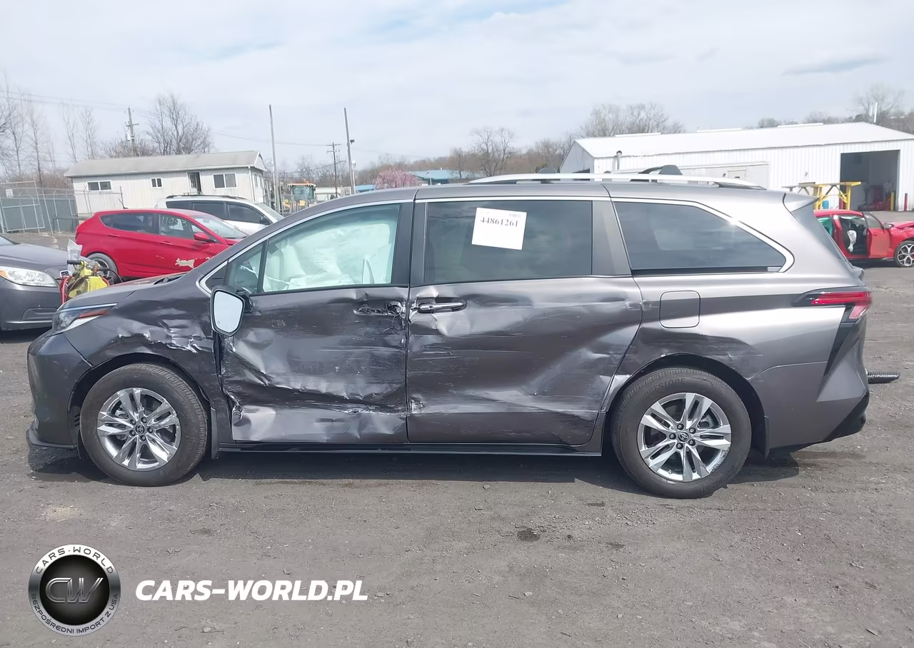 2024 Toyota Sienna Limited VIN:5TDZSKFCXRS114175 - 14