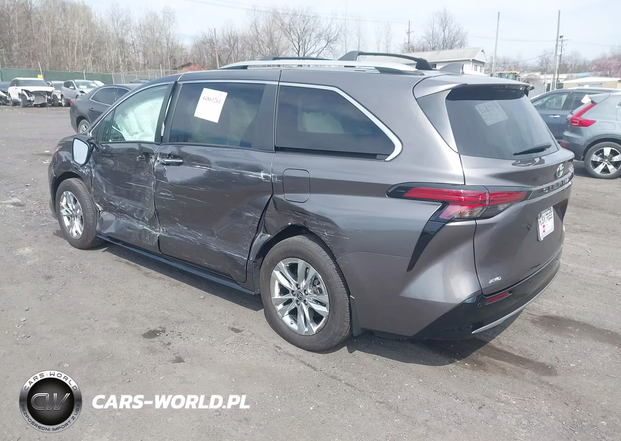 2024 Toyota Sienna Limited VIN:5TDZSKFCXRS114175 - 3