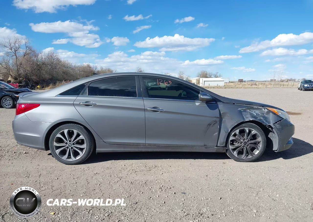2013 Hyundai Sonata Limited 2.0T VIN:5NPEC4AB4DH588577 - 14