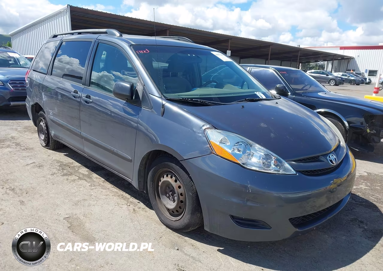 2006 Toyota Sienna Le – zdjęcie 1 z 16
