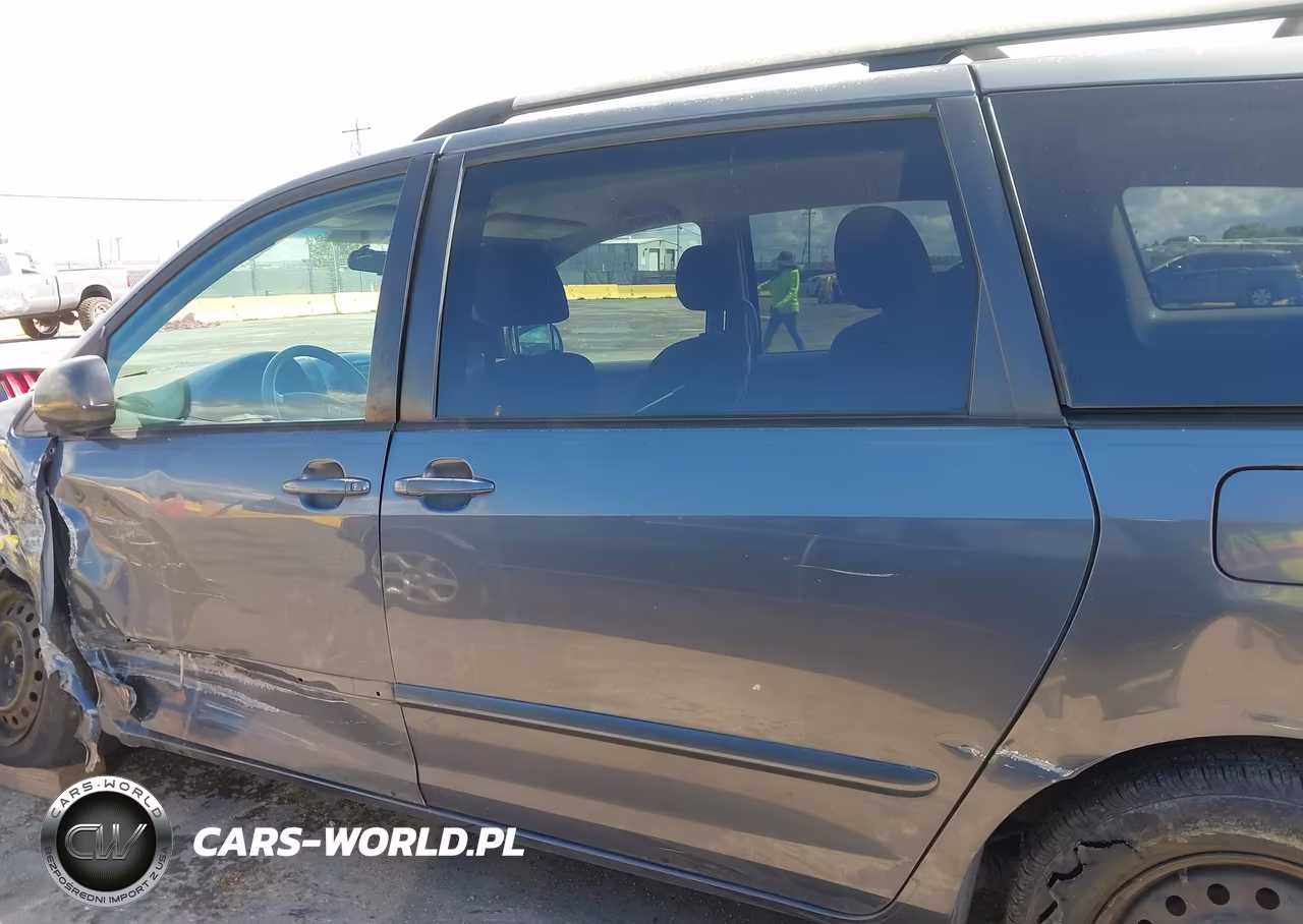 2006 Toyota Sienna Le VIN:5TDZA23C36S485469 - 14