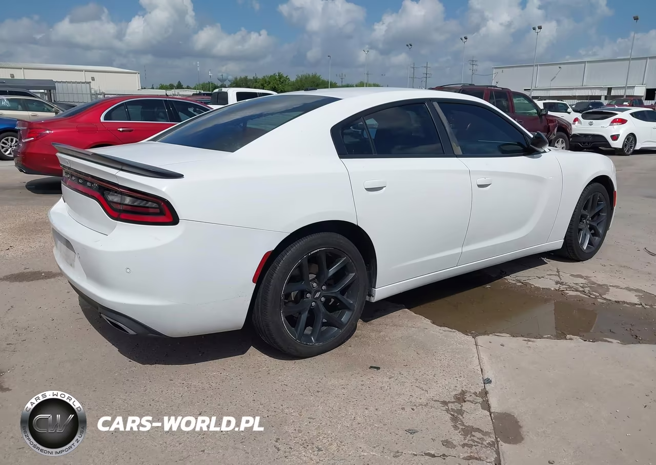 2019 Dodge Charger Sxt Rwd VIN:2C3CDXBG4KH745342 - 4