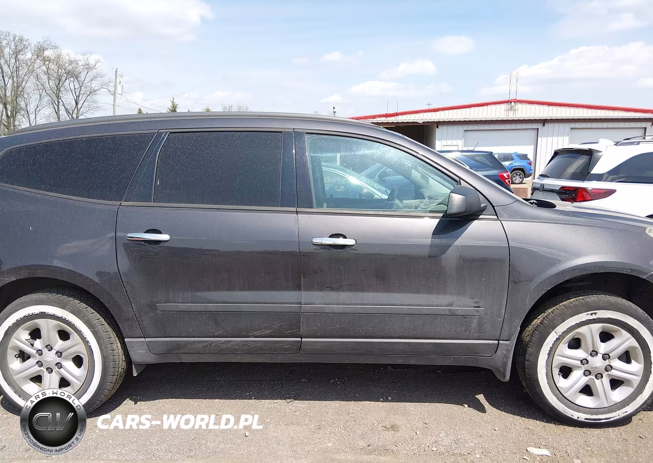 2015 Chevrolet Traverse Ls VIN:1GNKRFED5FJ341482 - 13