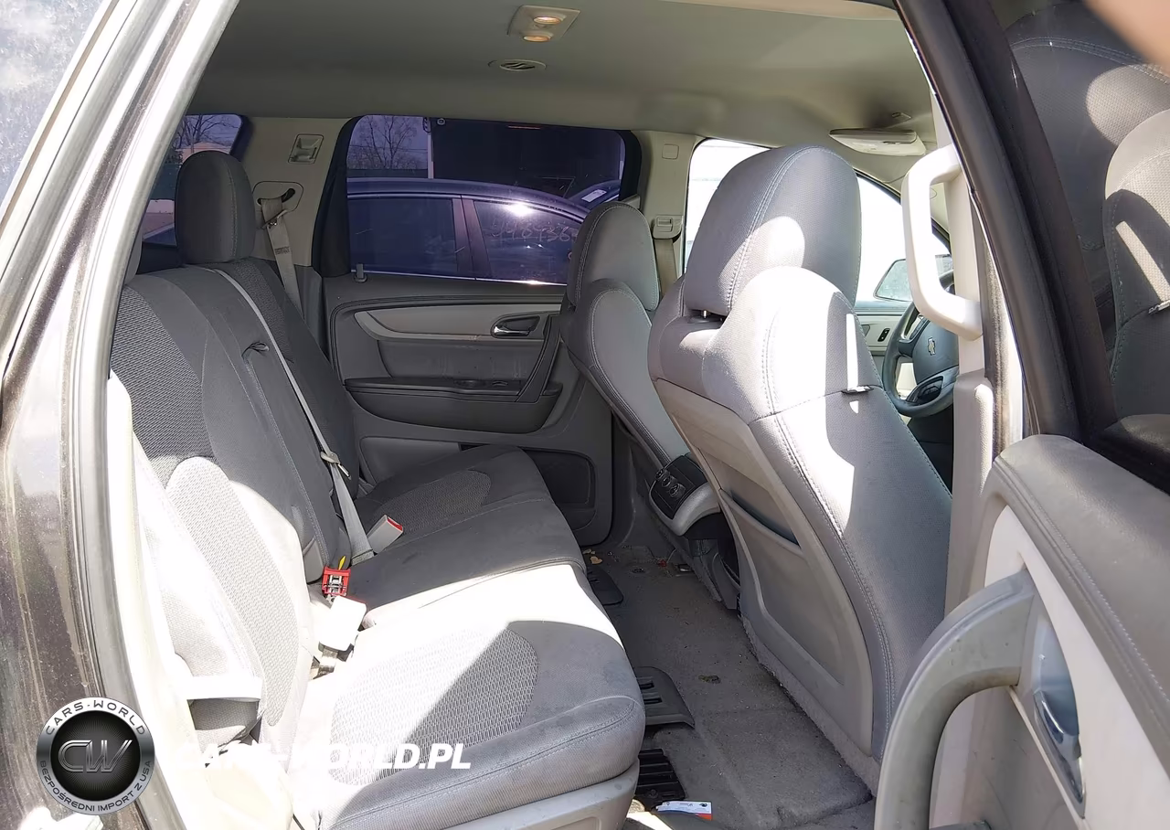 2015 Chevrolet Traverse Ls VIN:1GNKRFED5FJ341482 - 8